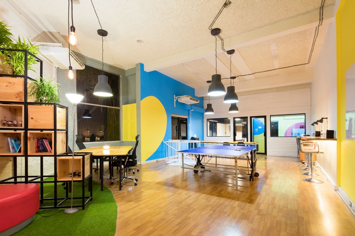 Best Office Cleaning Services in Guelph with Edomey Commercial